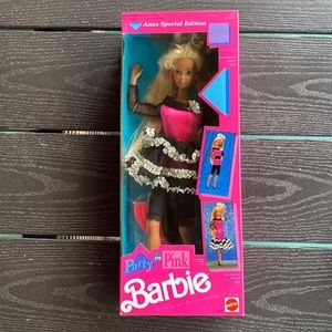 NRFB Vintage 1991 Party In Pink Barbie Doll 🎉🌸